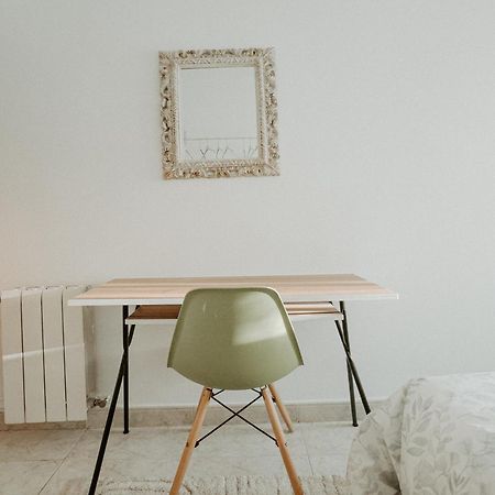 Charming Rooms In Shared Apartment Near Camp Nou Barcelona Phòng bức ảnh
