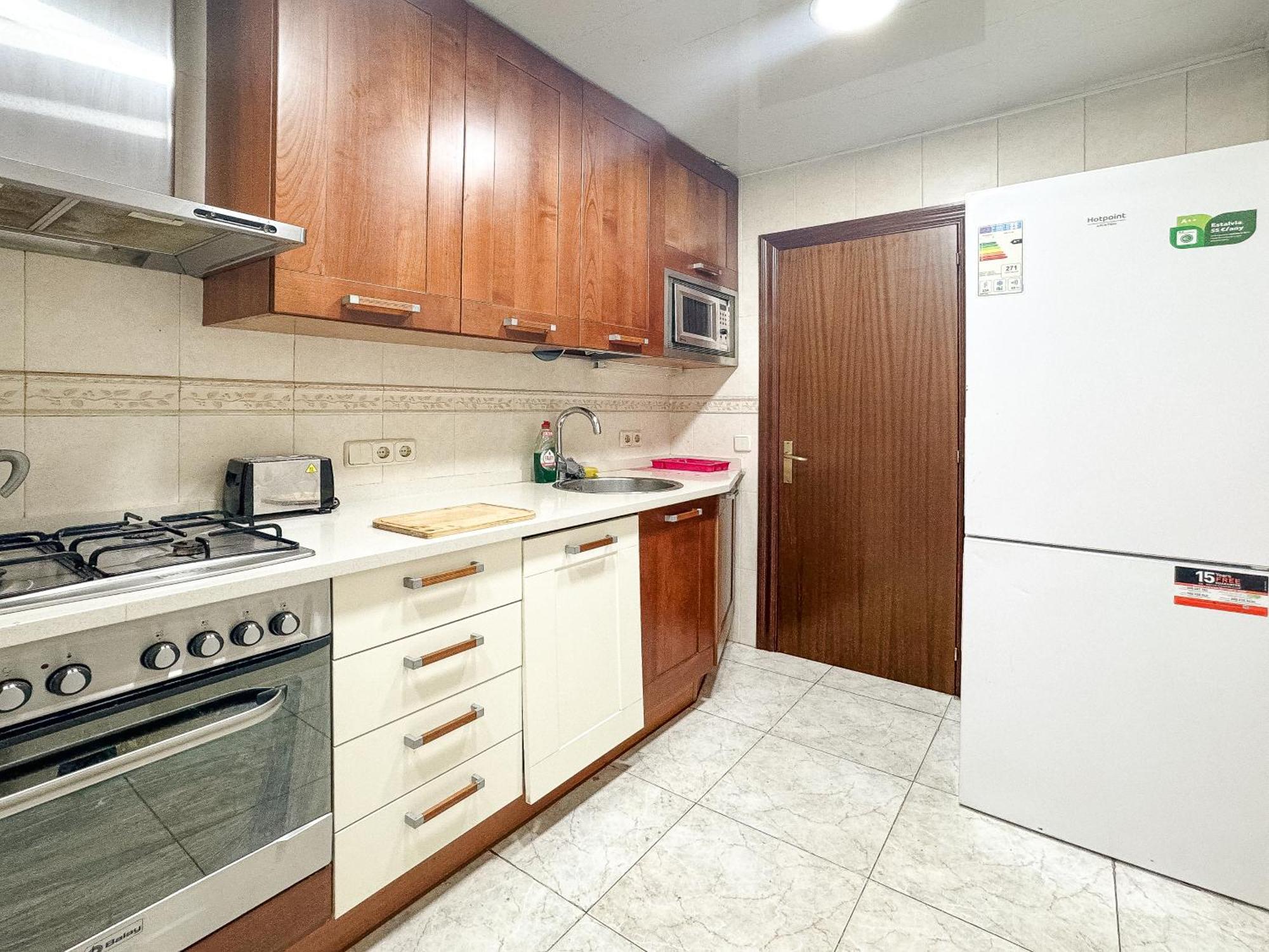 Charming Rooms In Shared Apartment Near Camp Nou Barcelona Ngoại thất bức ảnh
