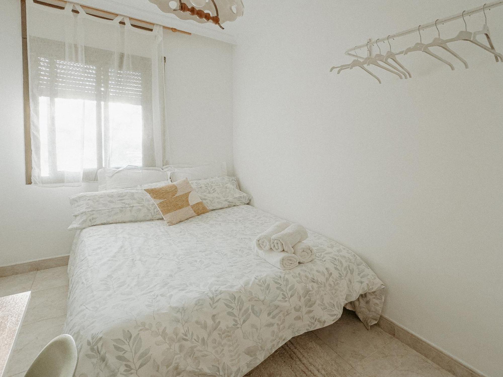 Charming Rooms In Shared Apartment Near Camp Nou Barcelona Phòng bức ảnh